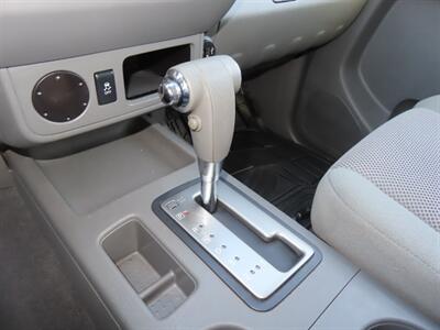 2019 Nissan Frontier SV Crew-Cab - Photo 21 - Santa Cruz, CA 95062