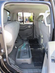 2019 Nissan Frontier SV Crew-Cab - Photo 30 - Santa Cruz, CA 95062