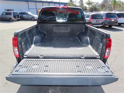 2019 Nissan Frontier SV Crew-Cab - Photo 37 - Santa Cruz, CA 95062