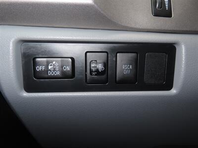 2010 Toyota Tundra Limited 4WD - Photo 9 - Santa Cruz, CA 95062