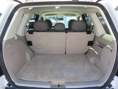 2009 Ford Escape Hybrid AWD - Photo 30 - Santa Cruz, CA 95062