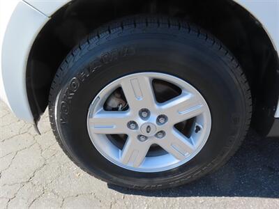 2009 Ford Escape Hybrid AWD - Photo 34 - Santa Cruz, CA 95062