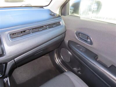 2022 Honda HR-V AWD EX   - Photo 28 - Santa Cruz, CA 95062