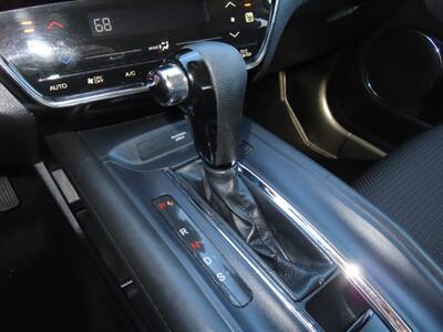 2022 Honda HR-V AWD EX   - Photo 34 - Santa Cruz, CA 95062