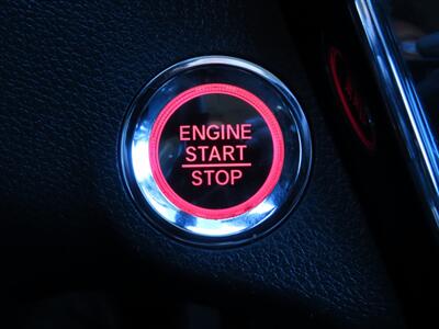 2022 Honda HR-V AWD EX   - Photo 13 - Santa Cruz, CA 95062