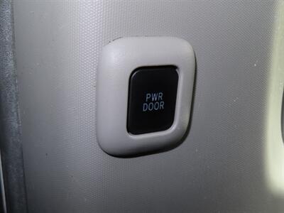 2015 Toyota Sienna LE 8-Passenger   - Photo 33 - Santa Cruz, CA 95062
