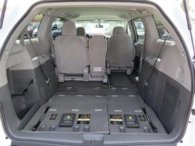 2015 Toyota Sienna LE 8-Passenger   - Photo 41 - Santa Cruz, CA 95062