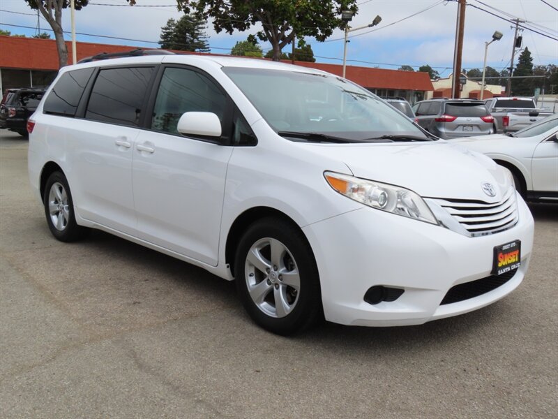 2015 Toyota Sienna LE 8-Passenger - Photo 1 - Santa Cruz, CA 95062