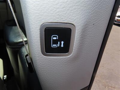 2021 Chrysler Pacifica Touring L  Plug In Hybrid - Photo 44 - Santa Cruz, CA 95062
