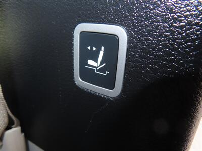 2021 Chrysler Pacifica Touring L  Plug In Hybrid - Photo 25 - Santa Cruz, CA 95062