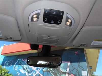 2021 Chrysler Pacifica Touring L  Plug In Hybrid - Photo 22 - Santa Cruz, CA 95062