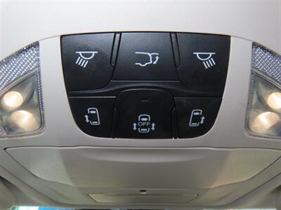 2021 Chrysler Pacifica Touring L  Plug In Hybrid - Photo 15 - Santa Cruz, CA 95062