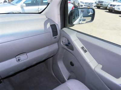 2019 Nissan Frontier S   - Photo 20 - Santa Cruz, CA 95062
