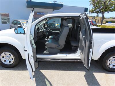 2019 Nissan Frontier S   - Photo 6 - Santa Cruz, CA 95062