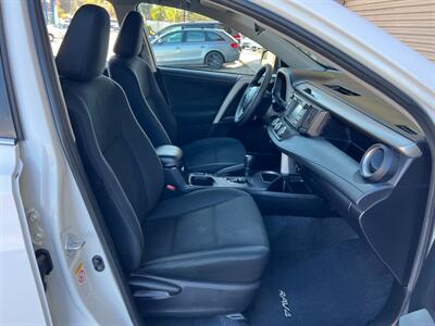 2016 Toyota RAV4 LE - Photo 16 - Santa Cruz, CA 95062