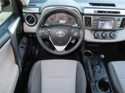 2015 Toyota RAV4 LE - Photo 6 - Santa Cruz, CA 95062
