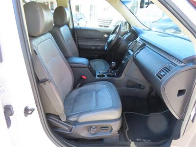 2018 Ford Flex SEL   - Photo 19 - Santa Cruz, CA 95062