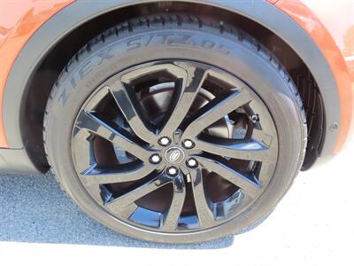 2017 Land Rover Discovery First Edition   - Photo 62 - Santa Cruz, CA 95062