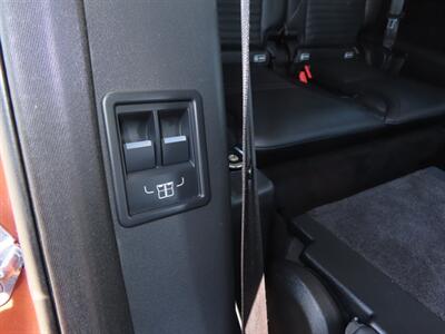 2017 Land Rover Discovery First Edition   - Photo 41 - Santa Cruz, CA 95062