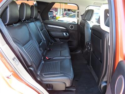2017 Land Rover Discovery First Edition   - Photo 46 - Santa Cruz, CA 95062