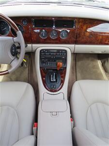 1997 Jaguar XK8   - Photo 19 - Santa Cruz, CA 95062