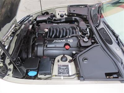 1997 Jaguar XK8   - Photo 41 - Santa Cruz, CA 95062