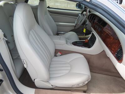 1997 Jaguar XK8   - Photo 22 - Santa Cruz, CA 95062