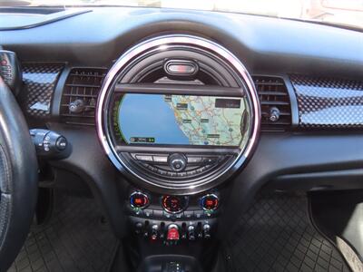 2015 MINI Hardtop 4 Door Cooper S   - Photo 16 - Santa Cruz, CA 95062