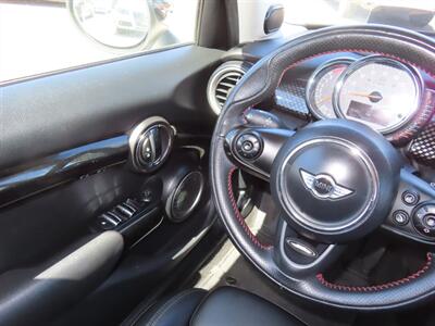 2015 MINI Hardtop 4 Door Cooper S   - Photo 12 - Santa Cruz, CA 95062
