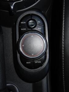 2015 MINI Hardtop 4 Door Cooper S   - Photo 15 - Santa Cruz, CA 95062