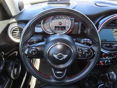 2015 MINI Hardtop 4 Door Cooper S   - Photo 10 - Santa Cruz, CA 95062