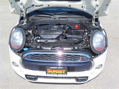 2015 MINI Hardtop 4 Door Cooper S   - Photo 46 - Santa Cruz, CA 95062