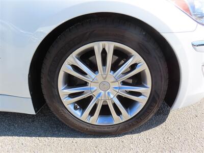 2012 Hyundai Genesis 3.8L V6   - Photo 45 - Santa Cruz, CA 95062