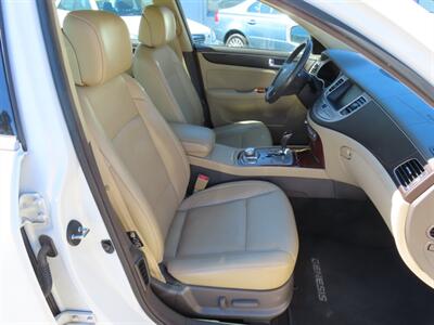 2012 Hyundai Genesis 3.8L V6   - Photo 22 - Santa Cruz, CA 95062