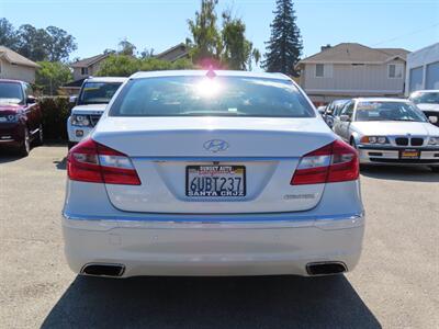 2012 Hyundai Genesis 3.8L V6   - Photo 43 - Santa Cruz, CA 95062