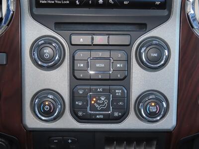 2016 Ford F-350 Crew Cab Super-Duty SRW Lariat SB 4WD   - Photo 34 - Santa Cruz, CA 95062