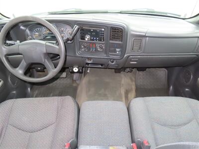 2004 Chevrolet Silverado 2500   - Photo 21 - Santa Cruz, CA 95062