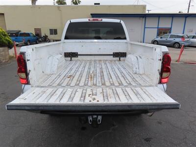 2004 Chevrolet Silverado 2500   - Photo 37 - Santa Cruz, CA 95062