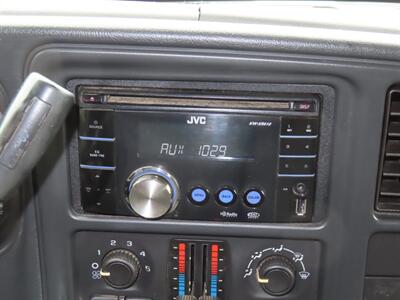 2004 Chevrolet Silverado 2500   - Photo 18 - Santa Cruz, CA 95062