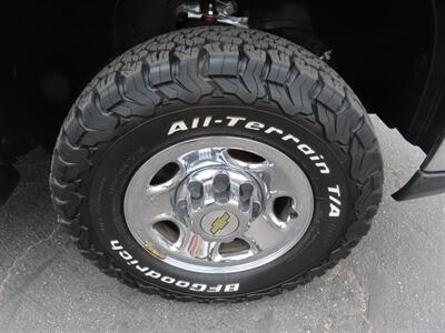 2004 Chevrolet Silverado 2500   - Photo 39 - Santa Cruz, CA 95062