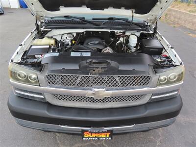 2004 Chevrolet Silverado 2500   - Photo 40 - Santa Cruz, CA 95062