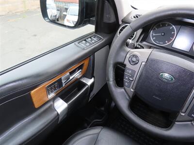 2016 Land Rover LR4 HSE LUX AWD - Photo 17 - Santa Cruz, CA 95062