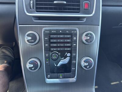 2016 Volvo V60 T5 Drive-E Premier   - Photo 19 - Santa Cruz, CA 95062