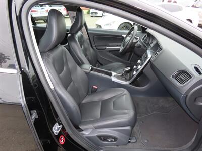 2016 Volvo V60 T5 Drive-E Premier   - Photo 20 - Santa Cruz, CA 95062