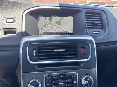 2016 Volvo V60 T5 Drive-E Premier   - Photo 18 - Santa Cruz, CA 95062