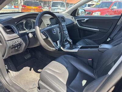 2016 Volvo V60 T5 Drive-E Premier   - Photo 10 - Santa Cruz, CA 95062