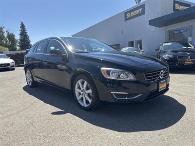 2016 Volvo V60 T5 Drive-E Premier   - Photo 1 - Santa Cruz, CA 95062