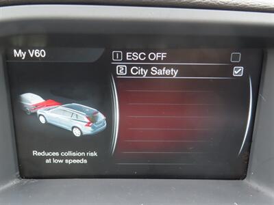 2016 Volvo V60 T5 Drive-E Premier   - Photo 13 - Santa Cruz, CA 95062