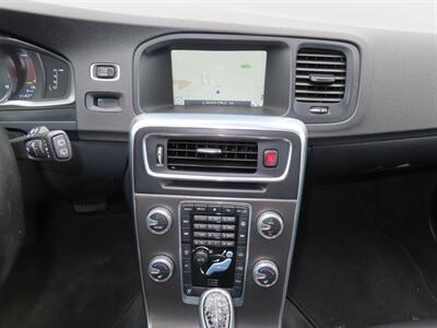 2016 Volvo V60 T5 Drive-E Premier   - Photo 14 - Santa Cruz, CA 95062