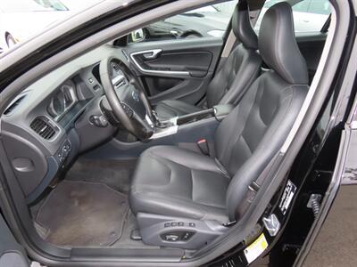 2016 Volvo V60 T5 Drive-E Premier   - Photo 6 - Santa Cruz, CA 95062